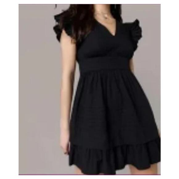 Mi Ami Black Ruffle Mini Dress Tiered A-Line V Neck Short Sleeve Size Small New - Picture 1 of 7